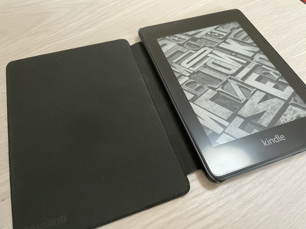 Kindle Paperwhiteとアクセサリを購入！