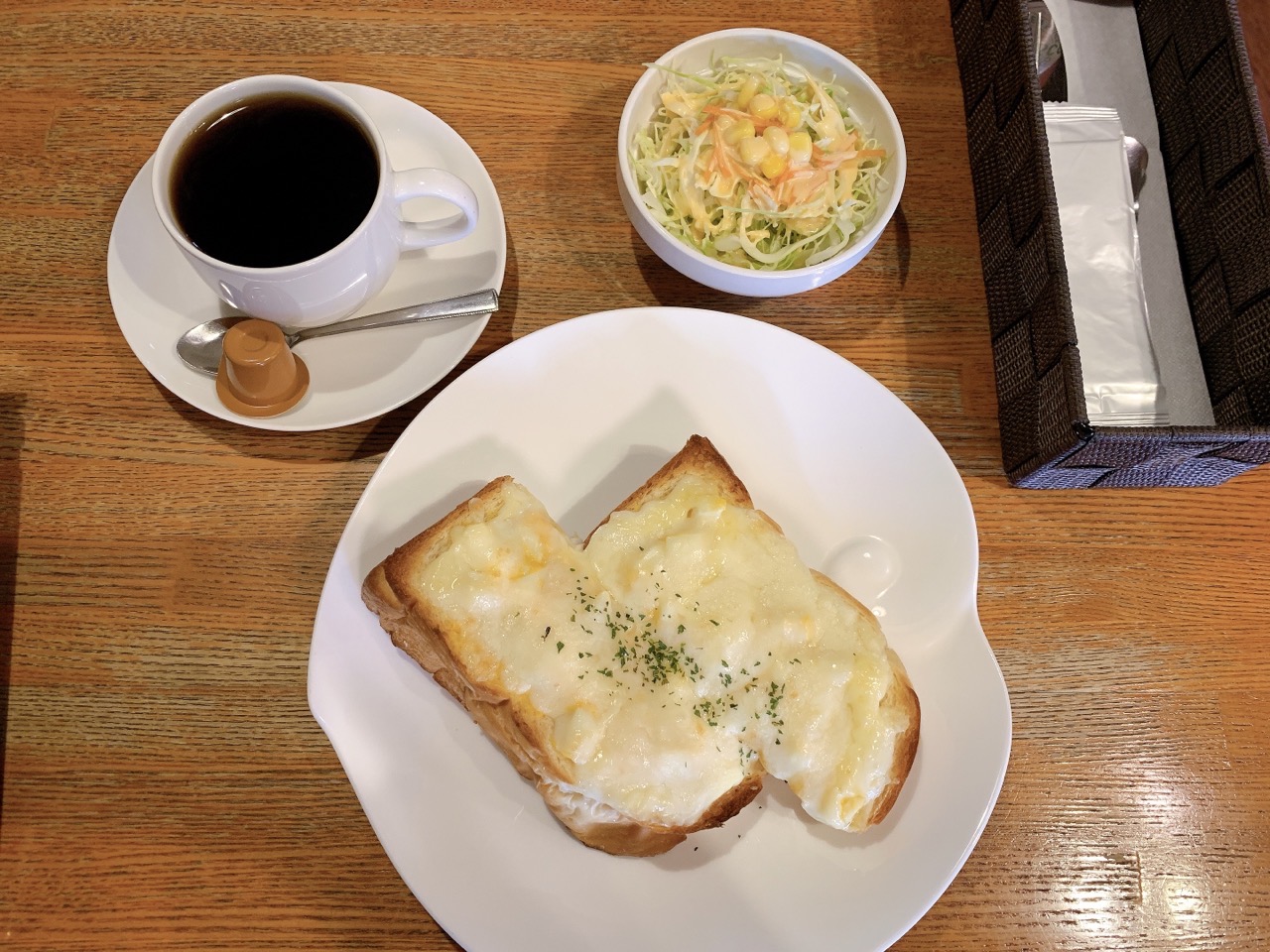 珈琲館 mai 寺尾店でランチ　たまごチーズトーストのセット